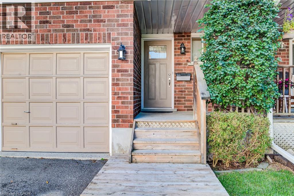 360 Cornridge Place Unit# 2 Property Photo 4