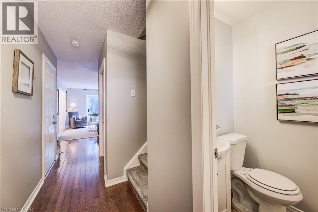 360 Cornridge Place Unit# 2 Property Photo 6