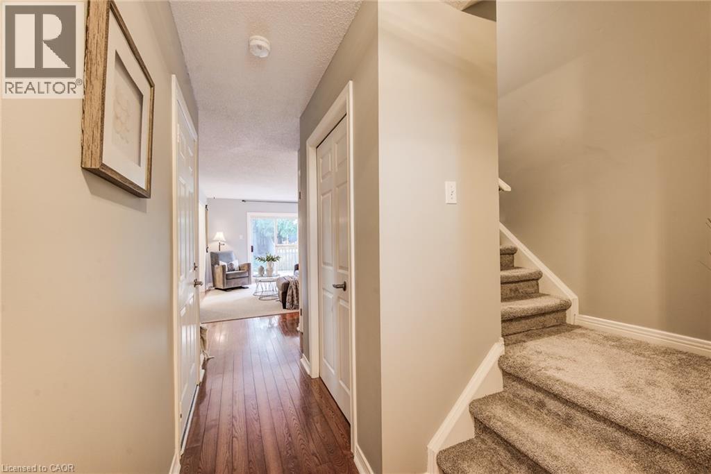 360 Cornridge Place Unit# 2 Property Photo 8
