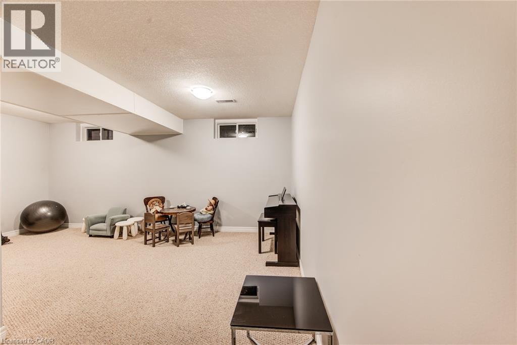 360 Cornridge Place Unit# 2 Property Photo 31