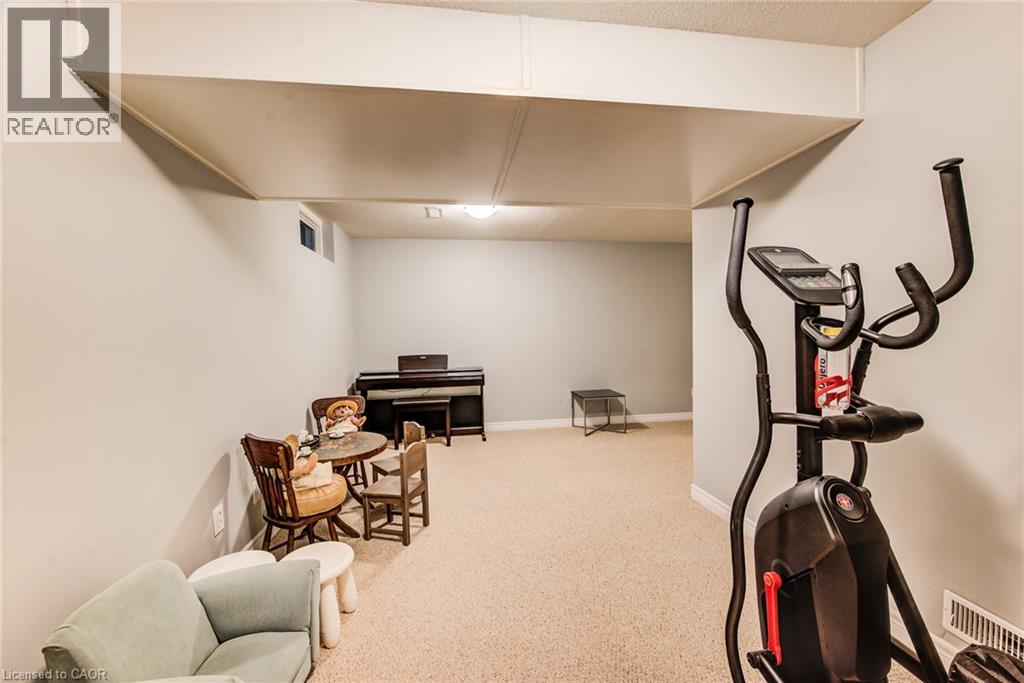 360 Cornridge Place Unit# 2 Property Photo 33