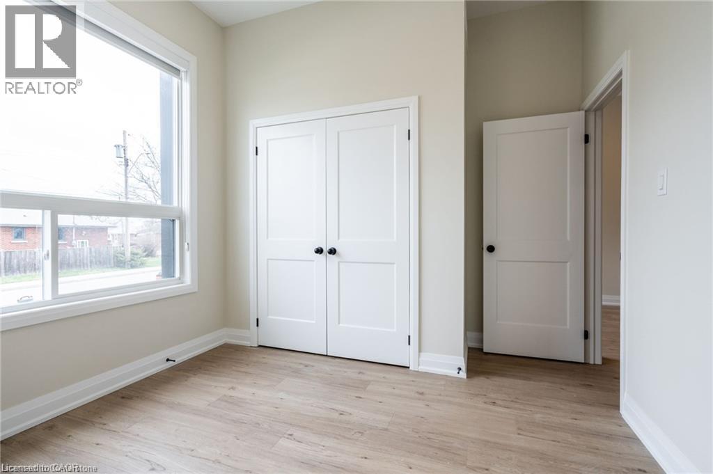 728 Eleventh Avenue Unit# A Property Photo 8