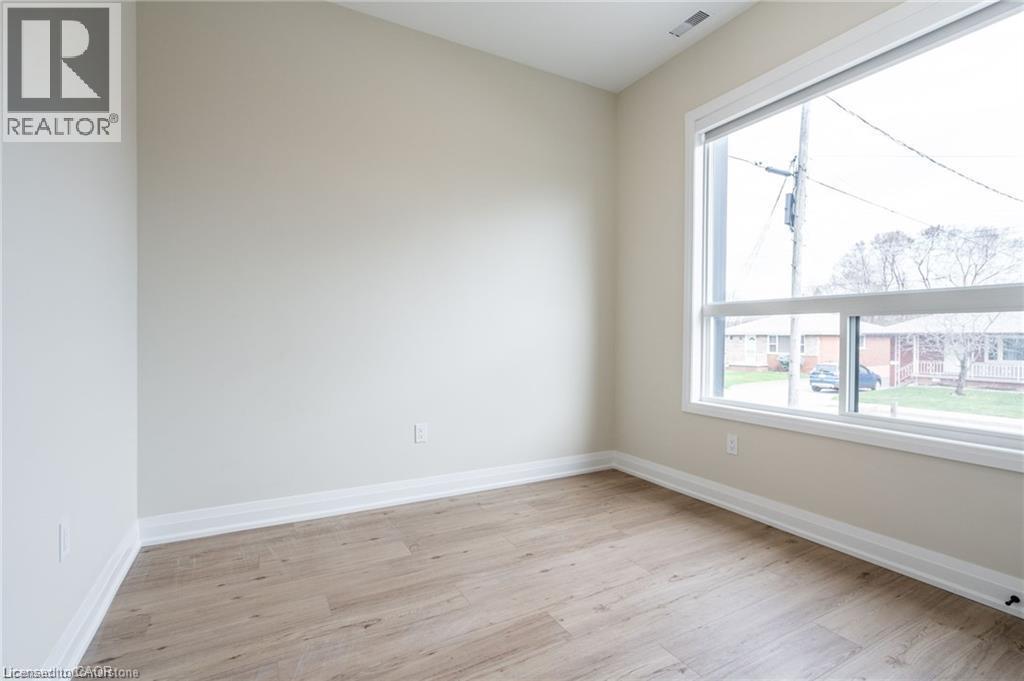 728 Eleventh Avenue Unit# A Property Photo 9
