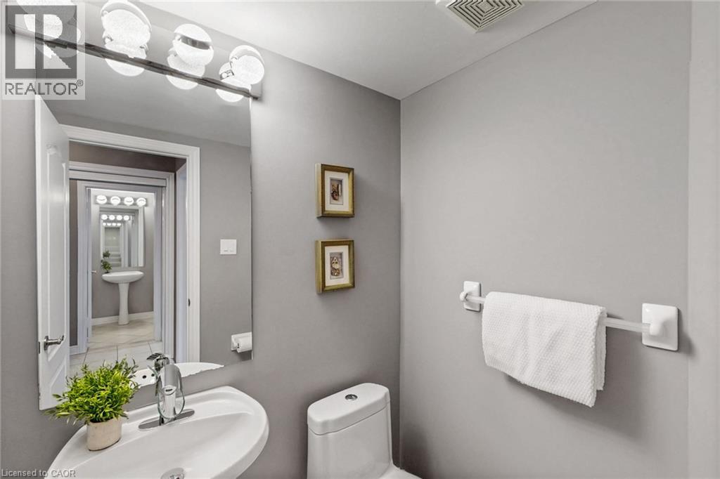 6872 Round Leaf Court Property Photo 18