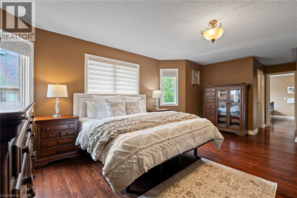 6872 Round Leaf Court Property Photo 19