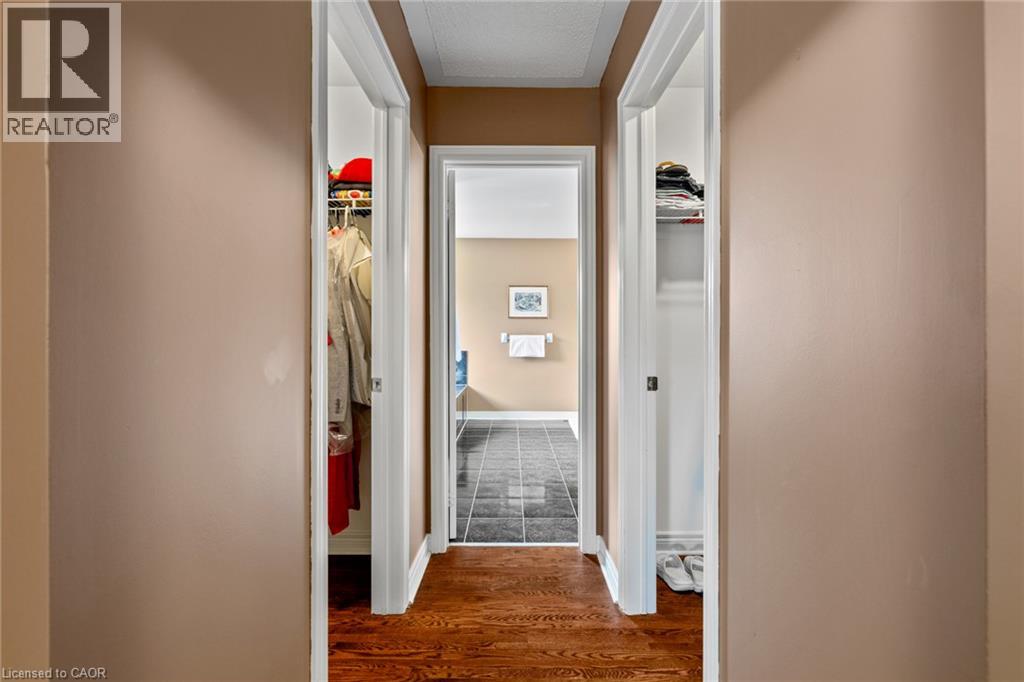 6872 Round Leaf Court Property Photo 21