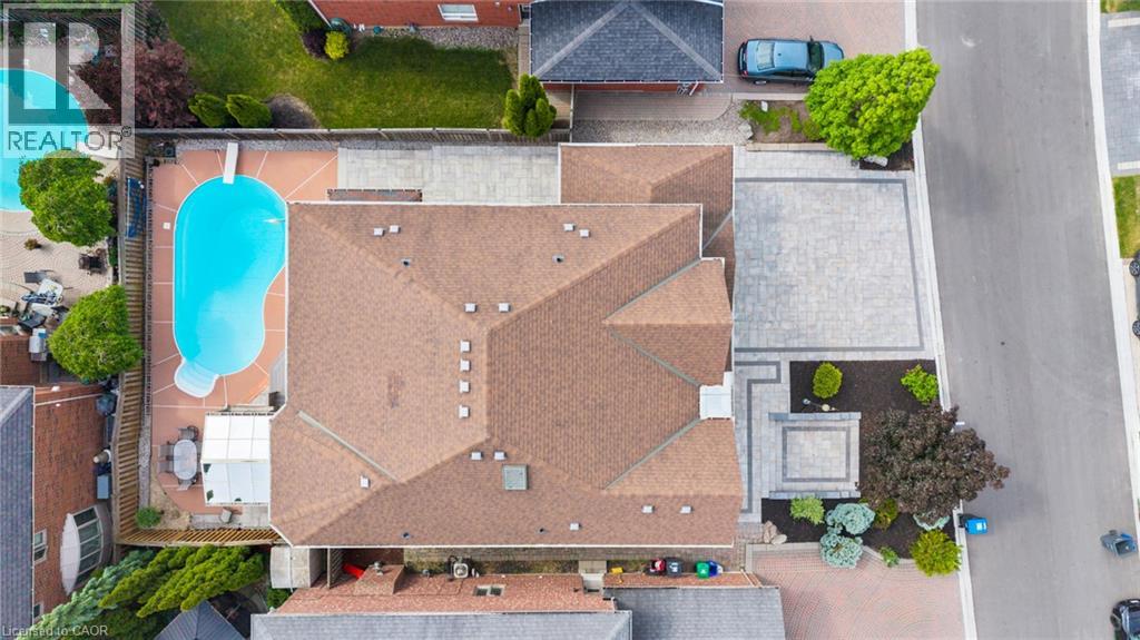 6872 Round Leaf Court Property Photo 40