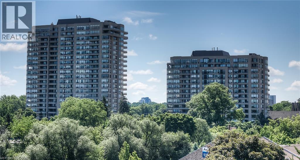 4 WILLOW Street Unit# 1104