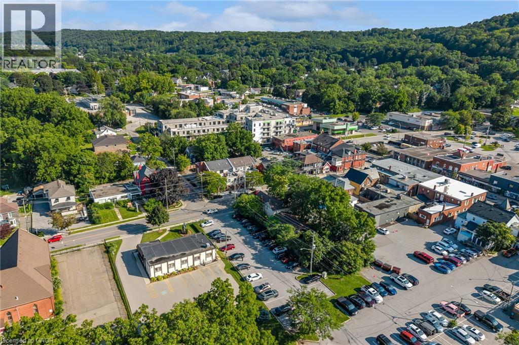 12 Ontario Street Property Photo 9