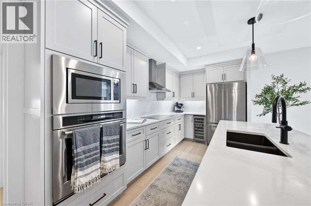 71 Wyndham Street S Unit# 601 Property Photo 10