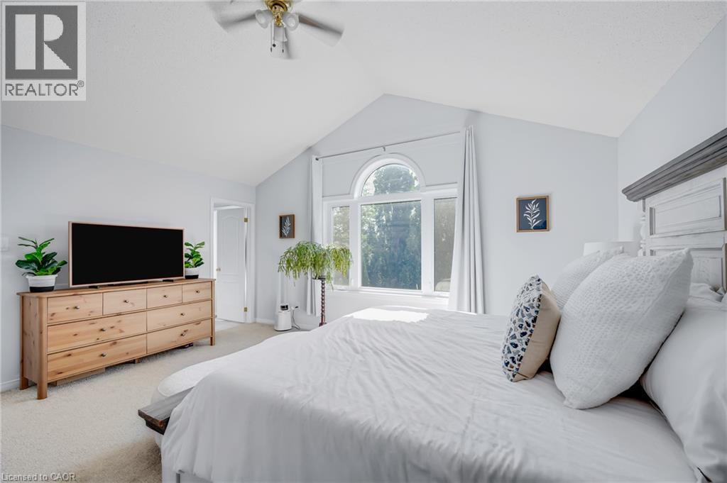 24 Segwun Road Property Photo 12