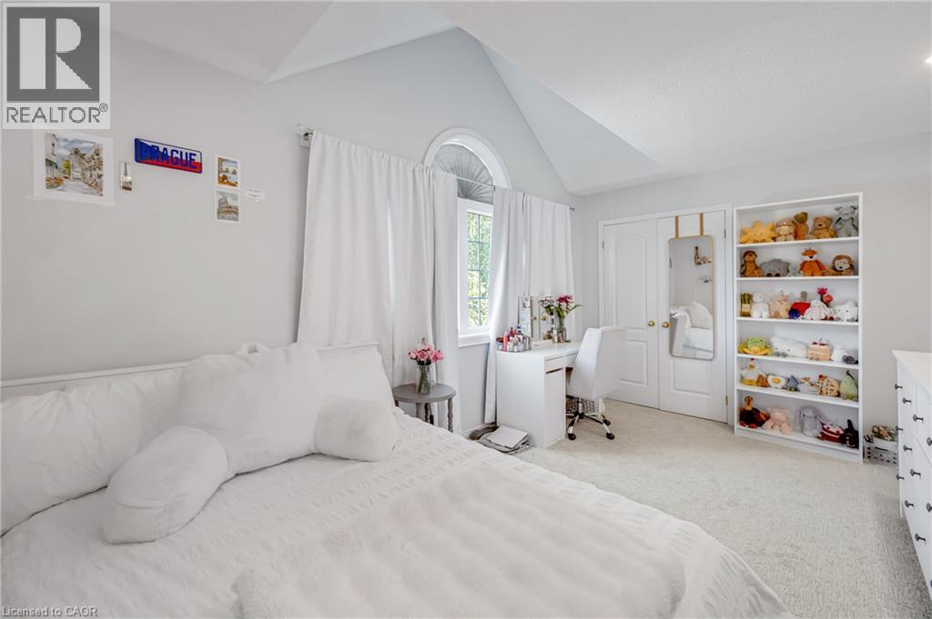 24 Segwun Road Property Photo 16