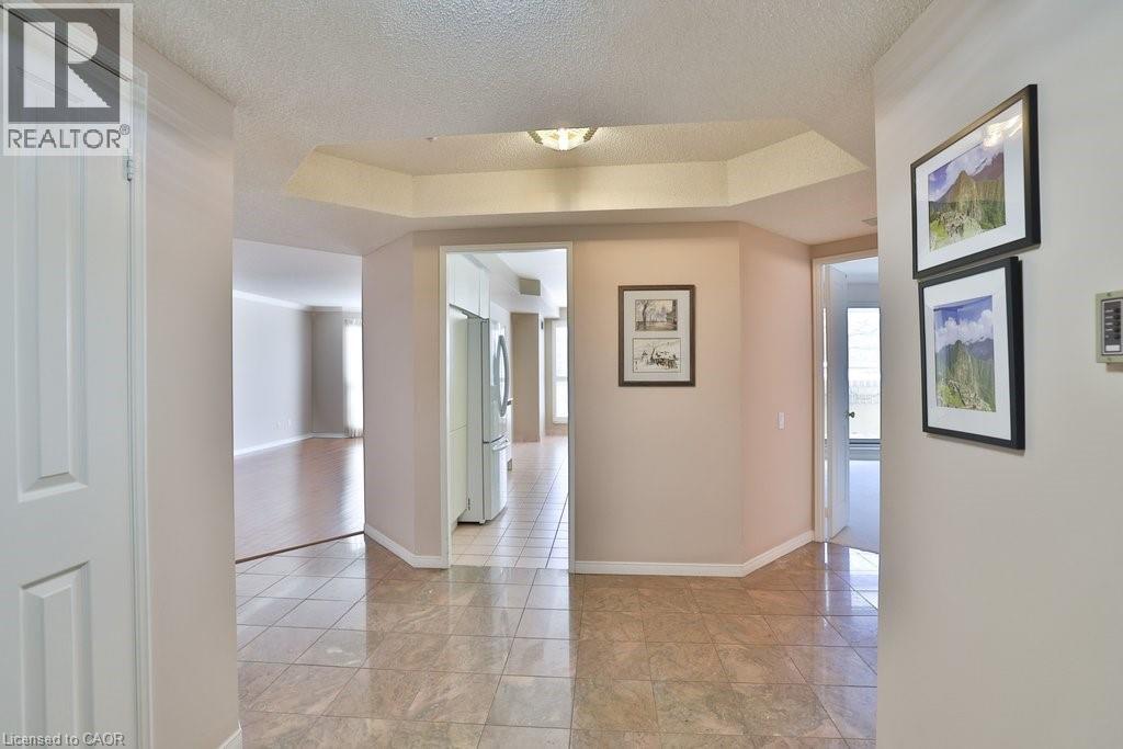 1800 The Collegeway Unit# 211 Property Photo 6