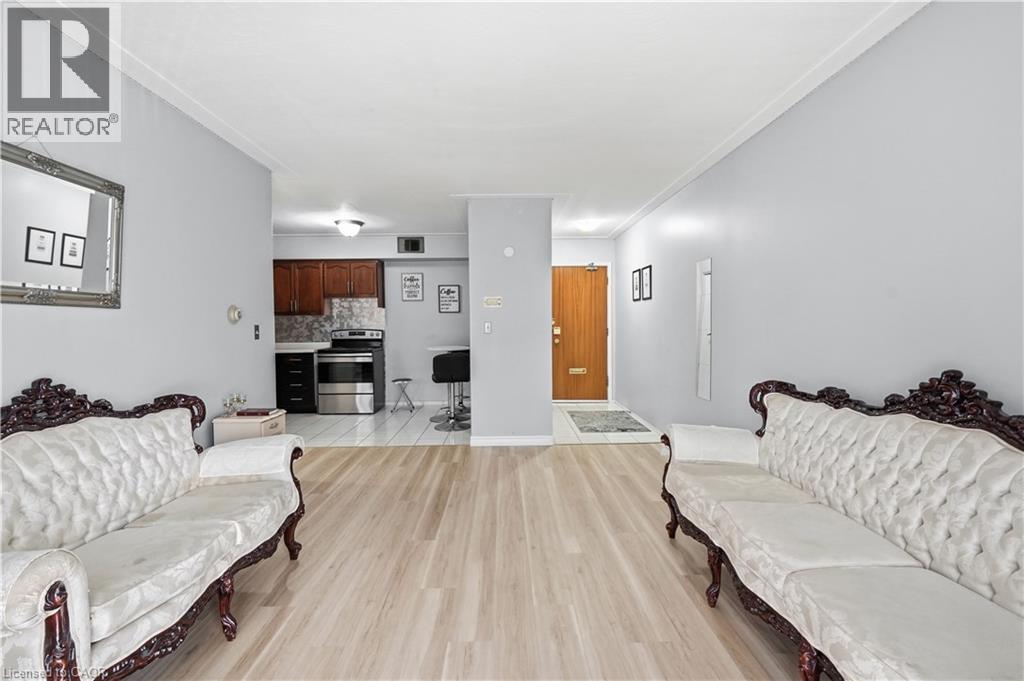 8 Woodman Drive S Unit# 208 Property Photo 14