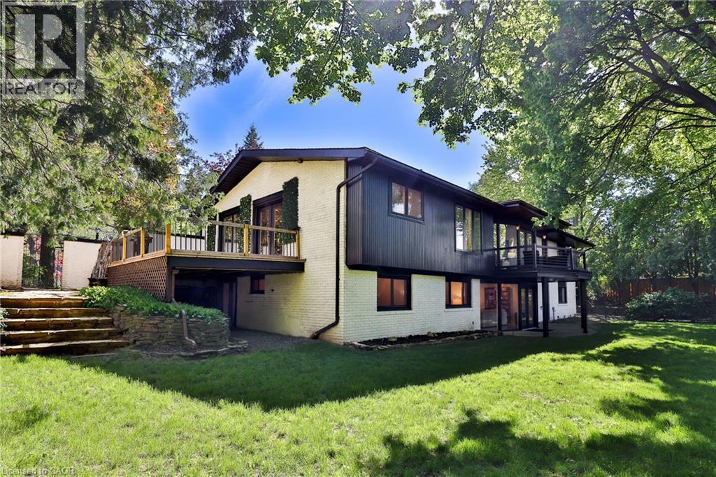 625 Sir Richards Road Property Photo 6
