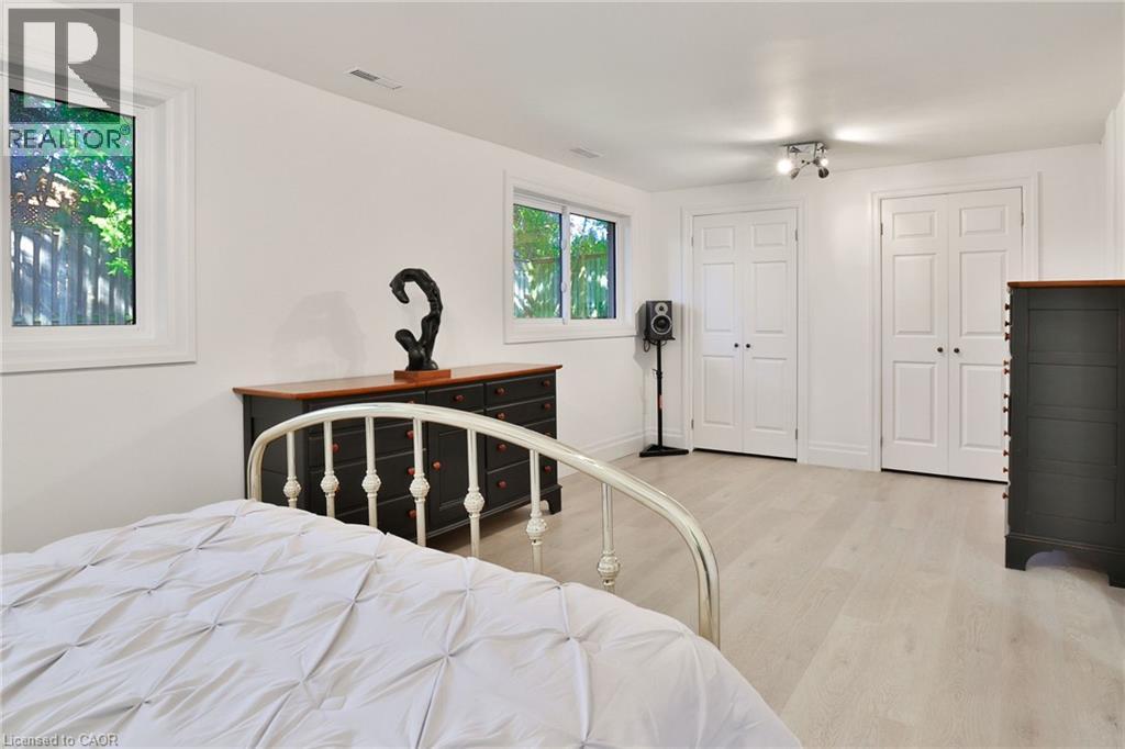 625 Sir Richards Road Property Photo 32