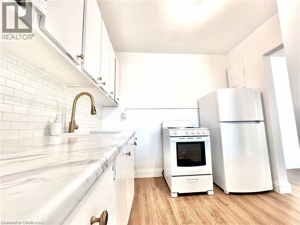 37 Mericourt Road Unit# 305 Property Photo 3