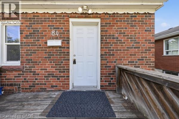 84 Ewen Road Property Photo 4