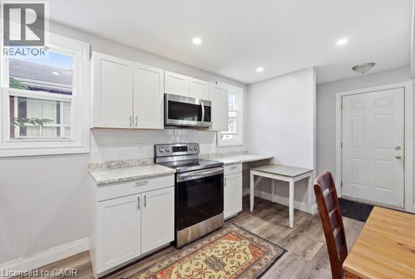 84 Ewen Road Property Photo 9