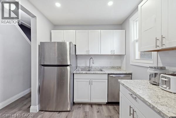 84 Ewen Road Property Photo 10