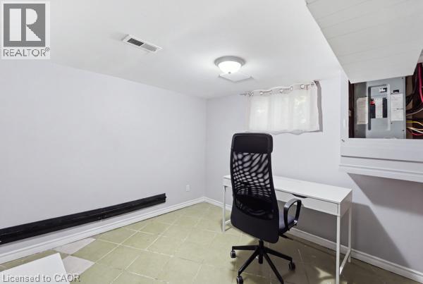 84 Ewen Road Property Photo 12