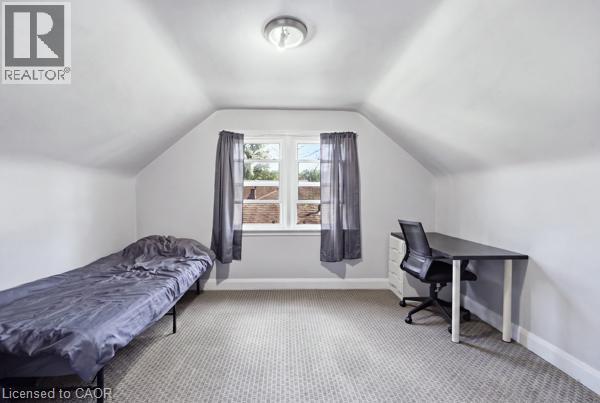 84 Ewen Road Property Photo 16