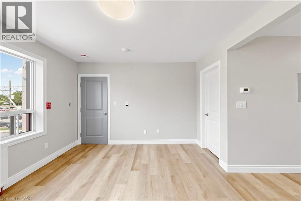 65 Sanford Avenue S Property Photo 6
