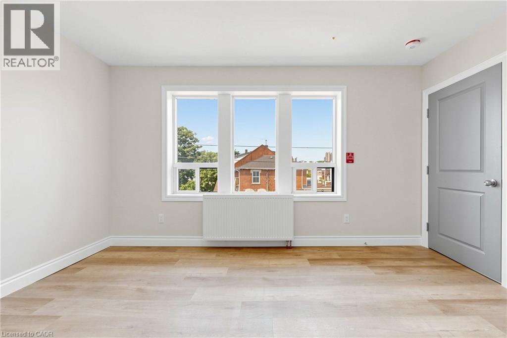 65 Sanford Avenue S Unit# Unit 6 Property Photo 2