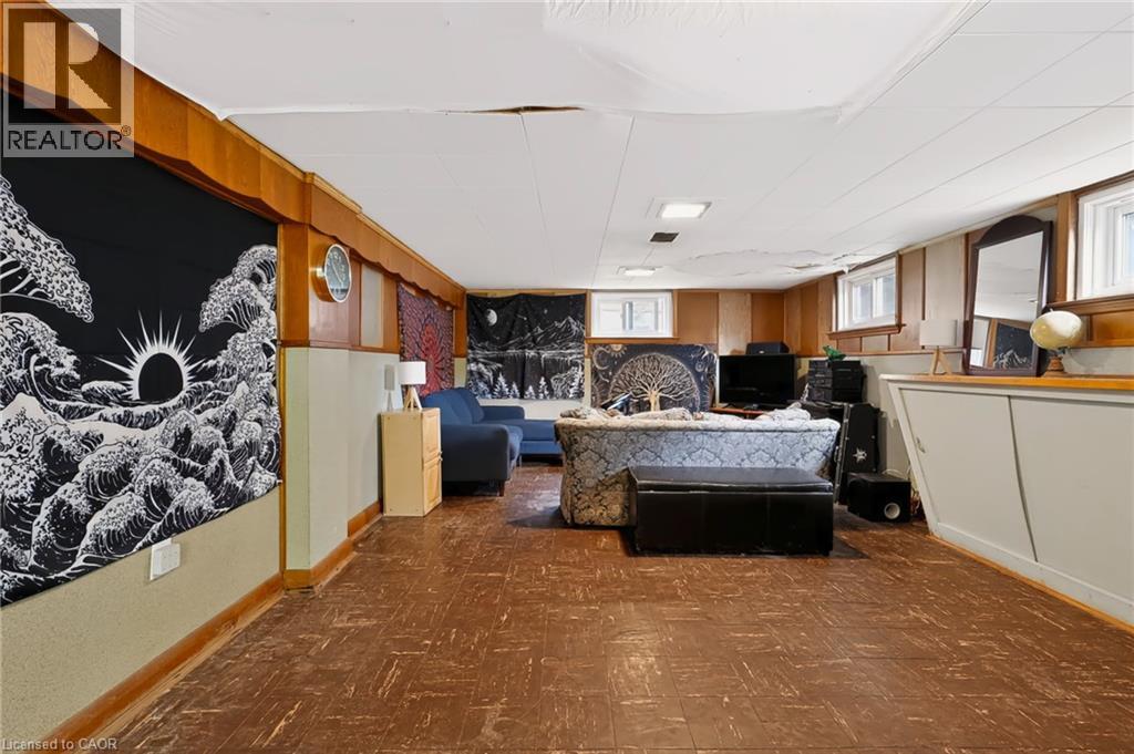 1046 Shepherds Drive Property Photo 33