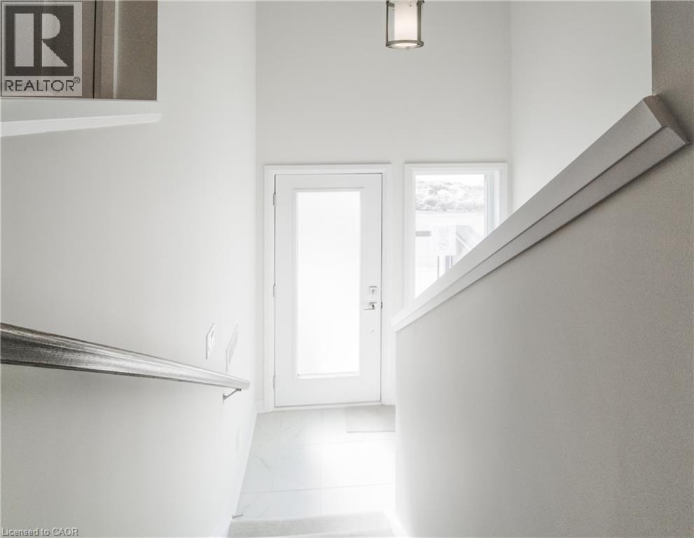 25 Urbane Boulevard Property Photo 4