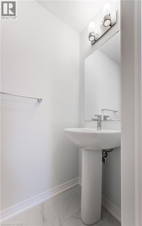 25 Urbane Boulevard Property Photo 18