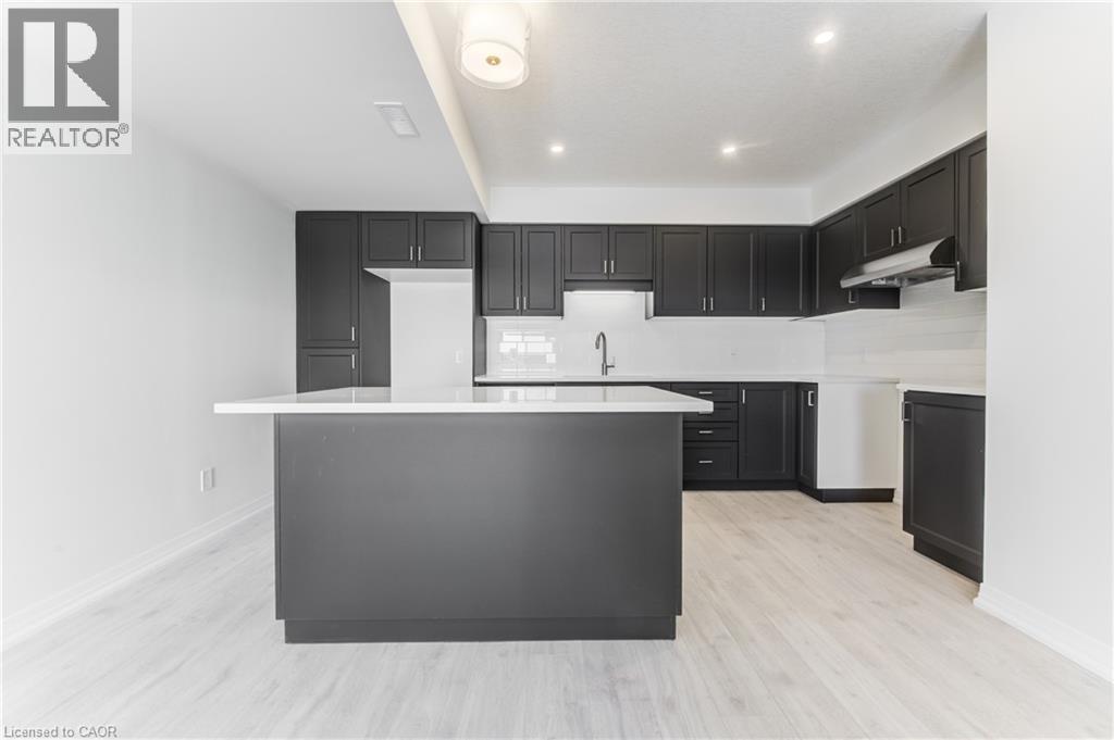 27 Urbane Boulevard Property Photo 8