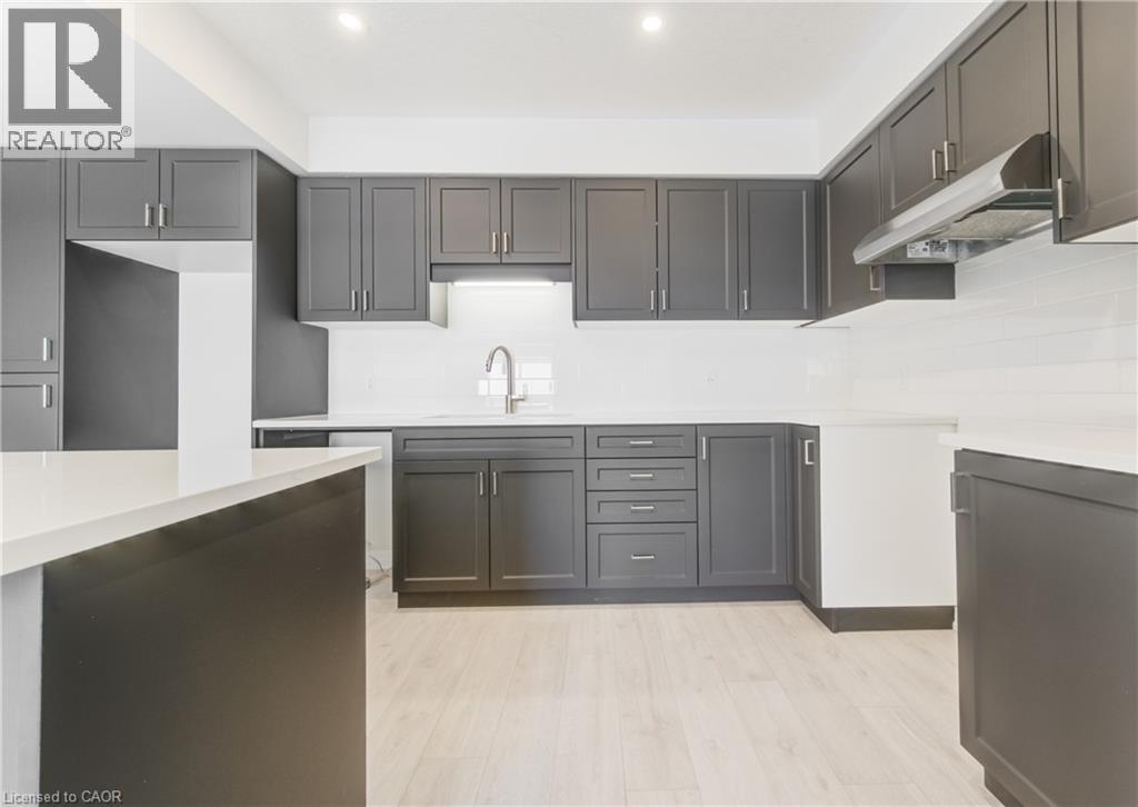 27 Urbane Boulevard Property Photo 9
