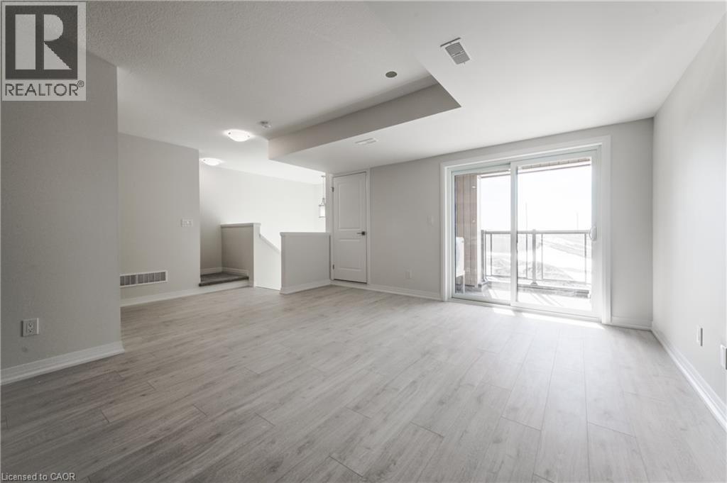 27 Urbane Boulevard Property Photo 14