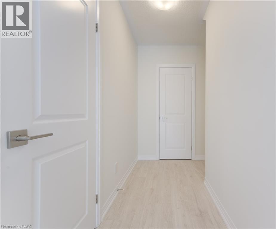 27 Urbane Boulevard Property Photo 17