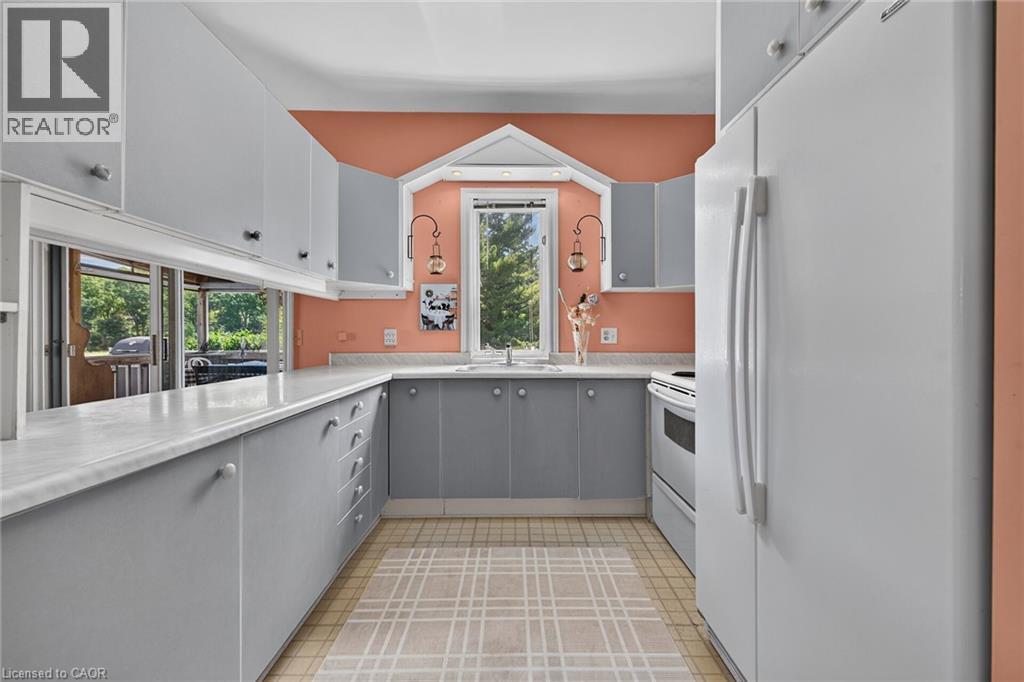 90 Governors Road Property Photo 6