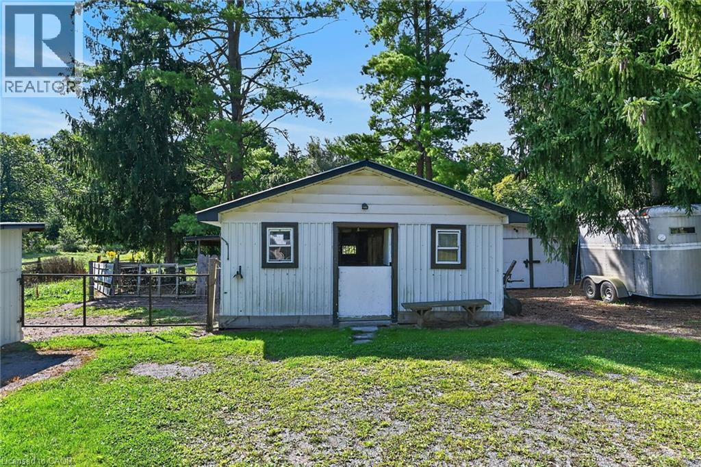 90 Governors Road Property Photo 37