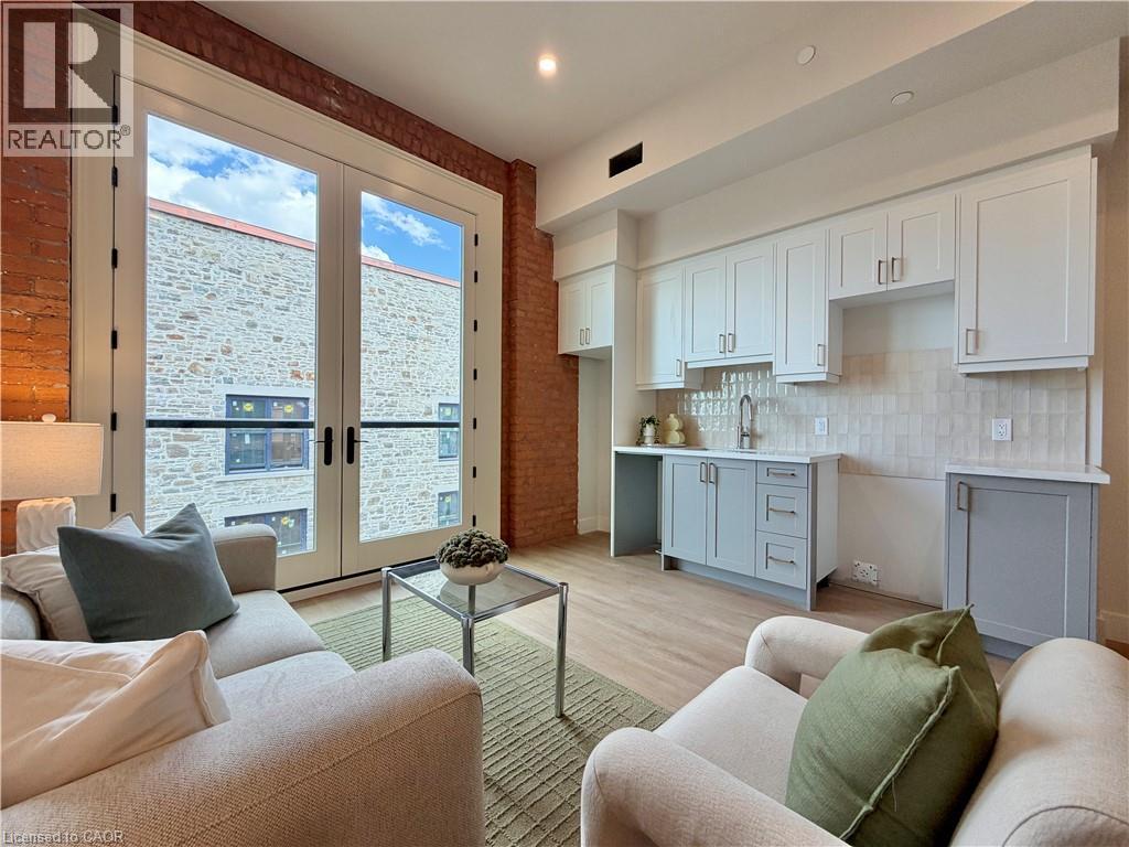 56 York Boulevard Unit# 404 Photo de la propriété 1
