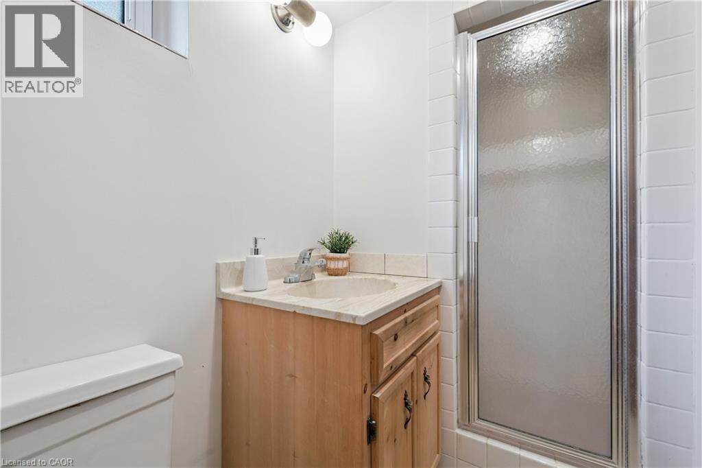 146 Kenneth Avenue Property Photo 25