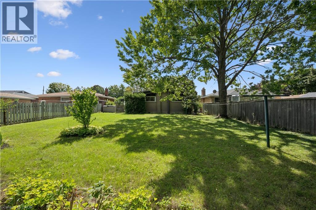 146 Kenneth Avenue Property Photo 32