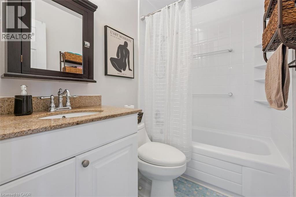 1100 Courtland Avenue E Unit# 302 Property Photo 23