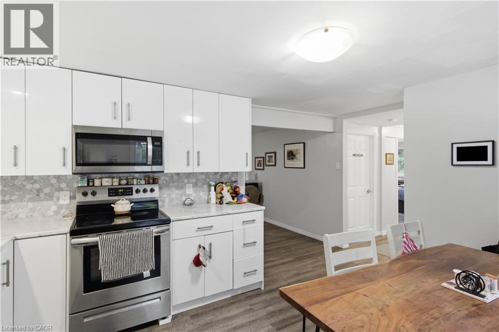 1238 Snyder's Road E Property Photo 45