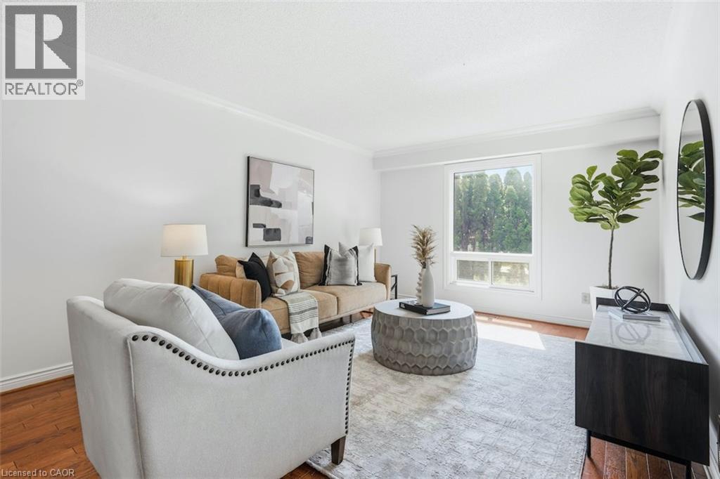 12 Sumner Crescent Property Photo 11