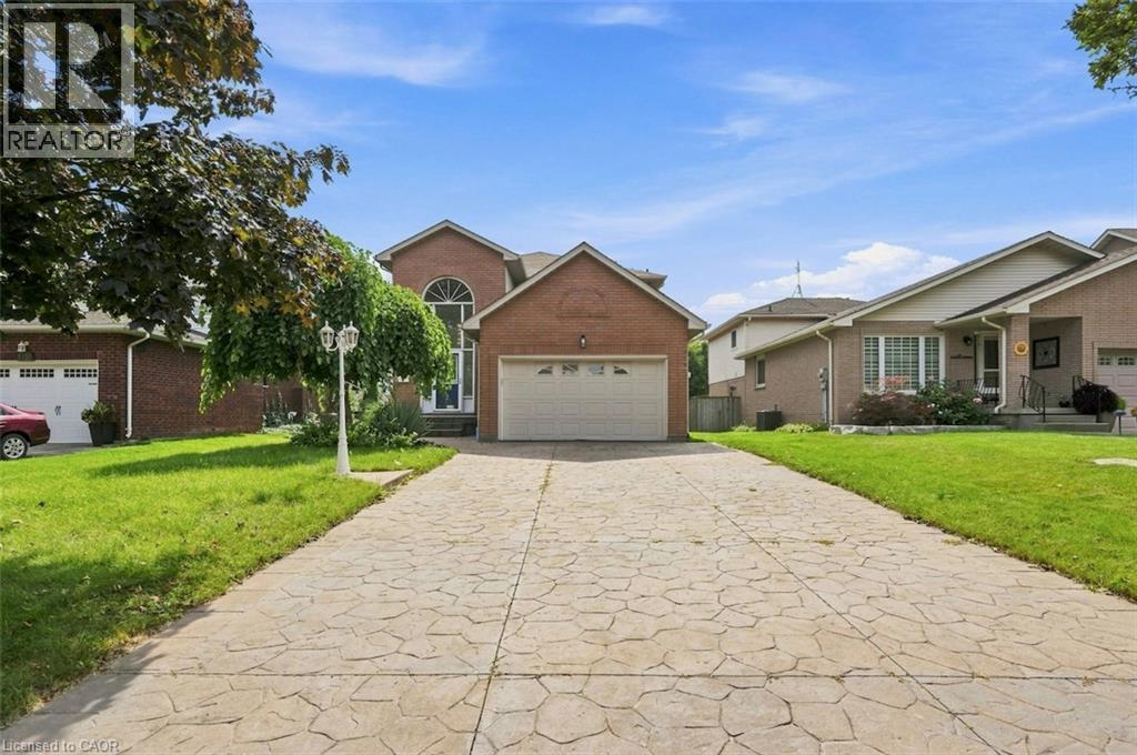 12 Sumner Crescent Property Photo 34