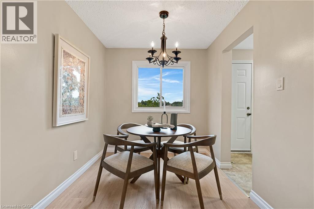 25 Upper Canada Drive Unit# 23 Property Photo 9