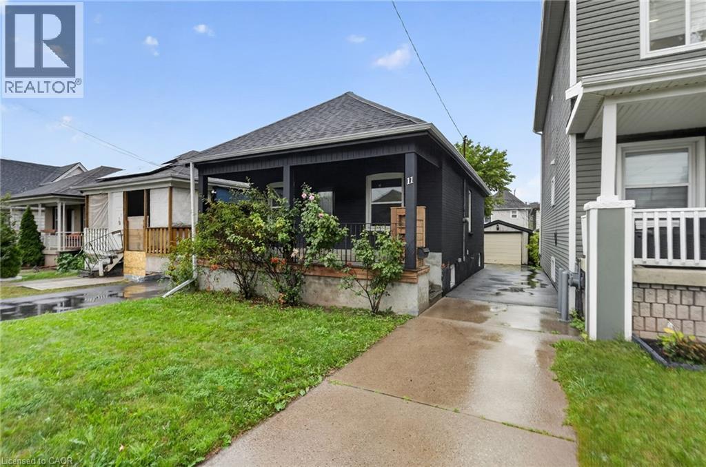 11 CRAIGMILLER Avenue Property Photo 1