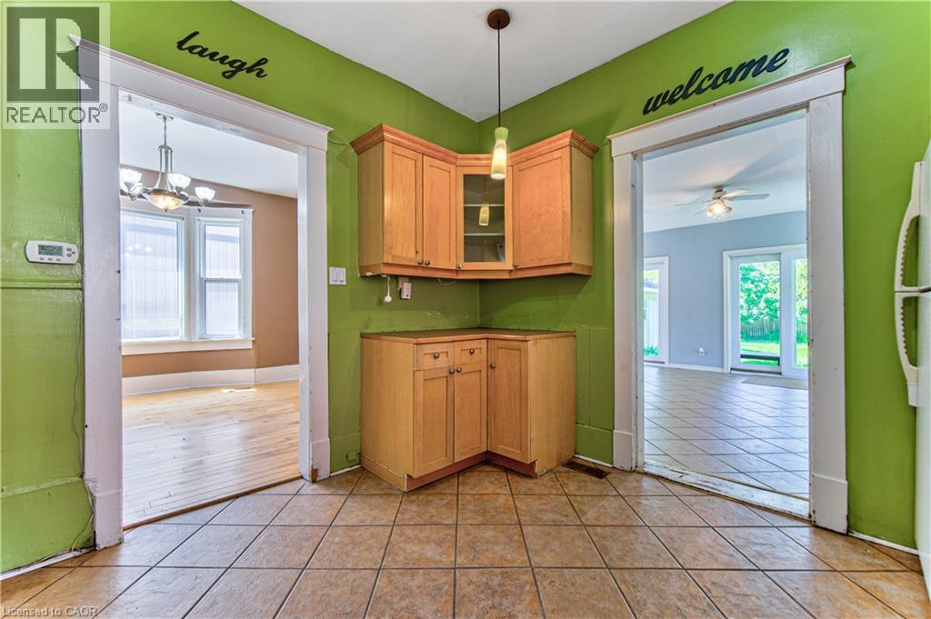 22 Herlan Avenue Property Photo 12