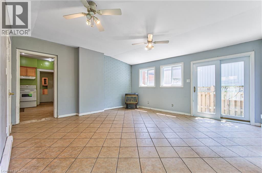 22 Herlan Avenue Property Photo 21