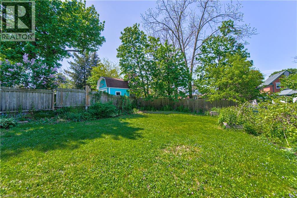 22 Herlan Avenue Property Photo 34