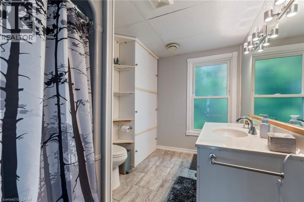 17 Bertha Street Property Photo 18